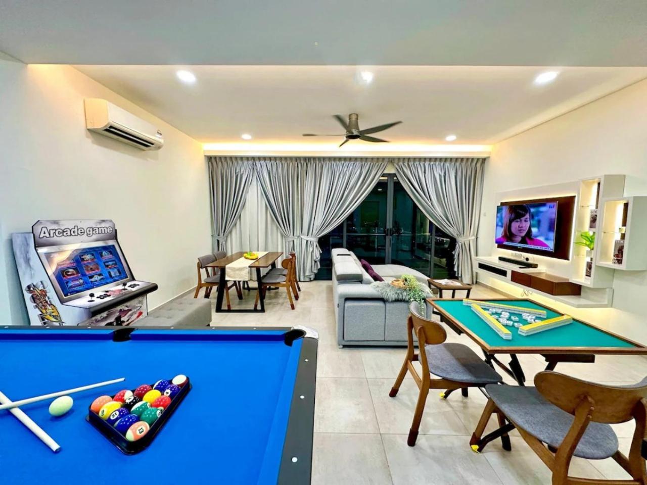 Atlantis Residences Melaka Esterno foto